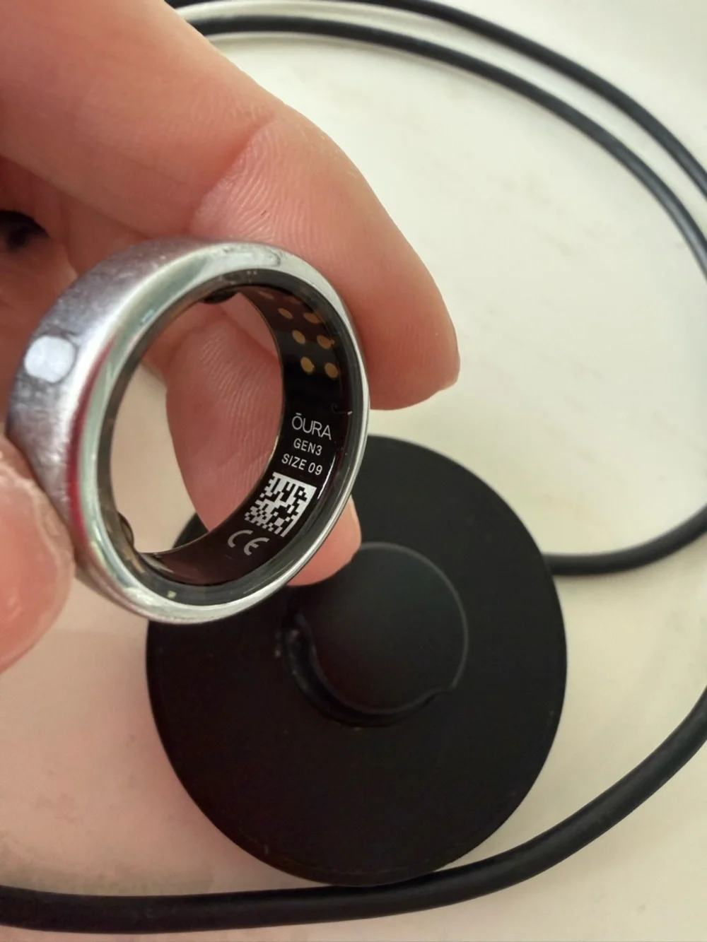 Oura ring- size 9 - 3rd gen horizon